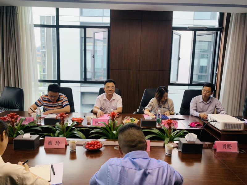 1654477431514015424.jpg 2.jpg