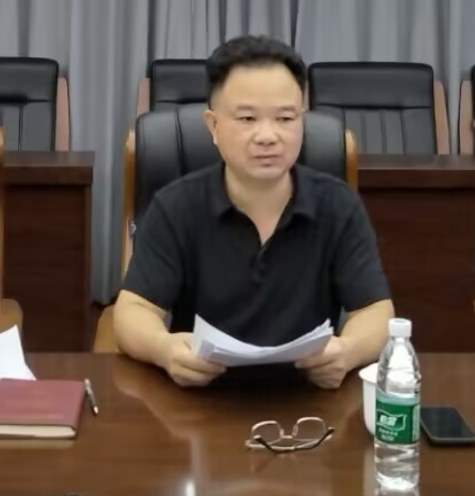 1754527772620010249.png 图片222.png